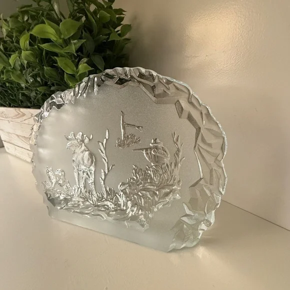 Nybro Sweden Crystal Glass Paperweight Sculpture Crystal Wildlife Scene Decor